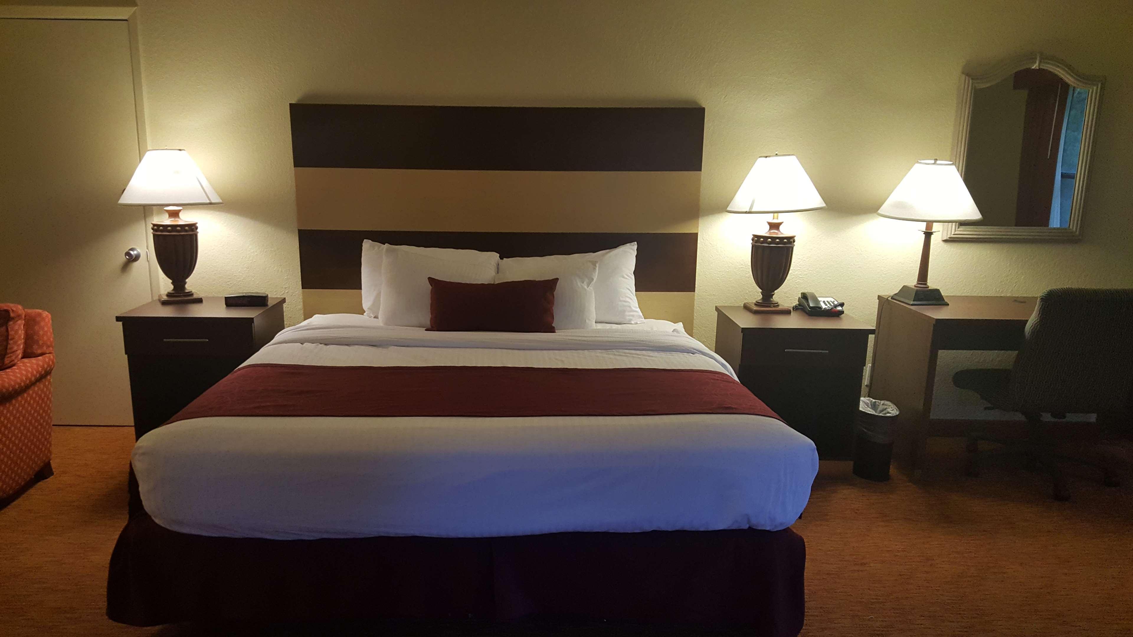 Best Western Pine Springs Inn Ruidoso Downs Екстериор снимка