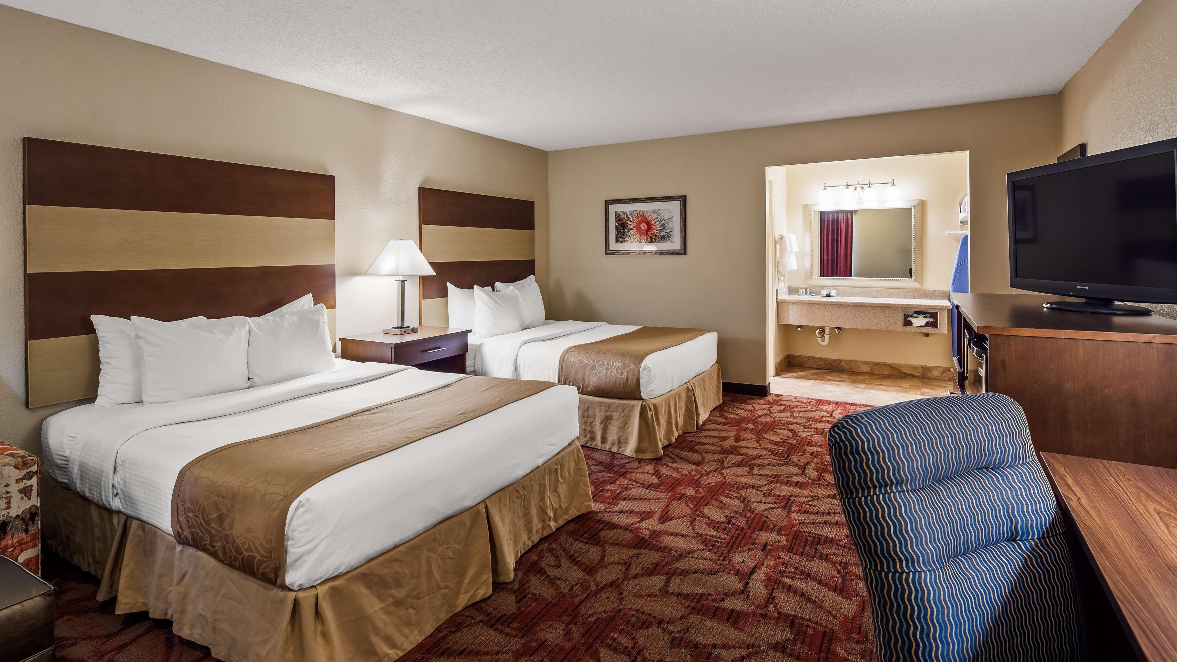 Best Western Pine Springs Inn Ruidoso Downs Екстериор снимка