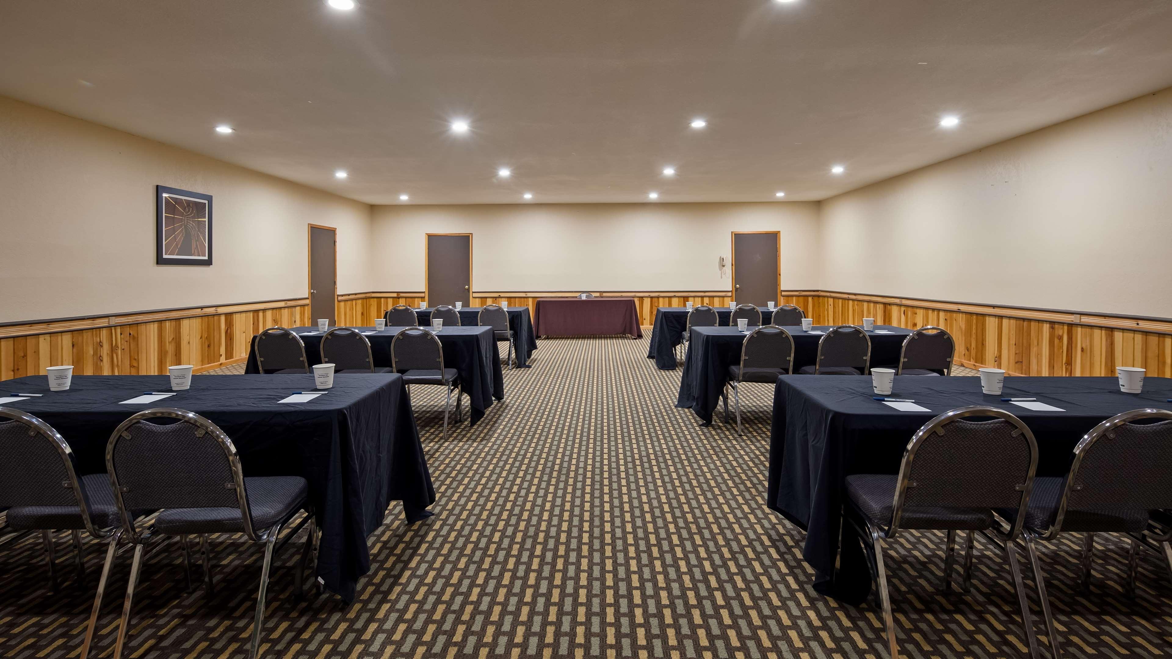 Best Western Pine Springs Inn Ruidoso Downs Екстериор снимка