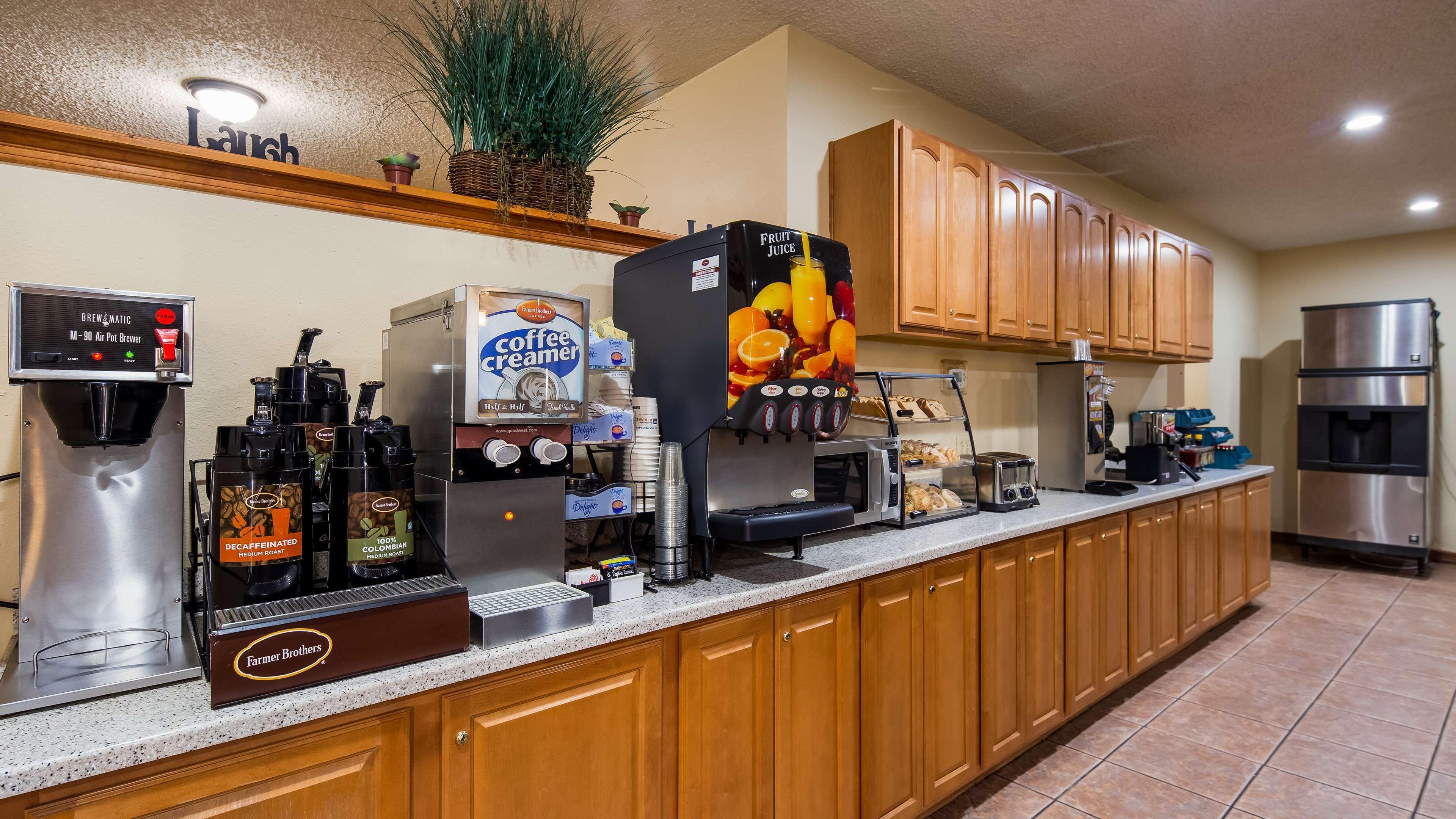 Best Western Pine Springs Inn Ruidoso Downs Екстериор снимка