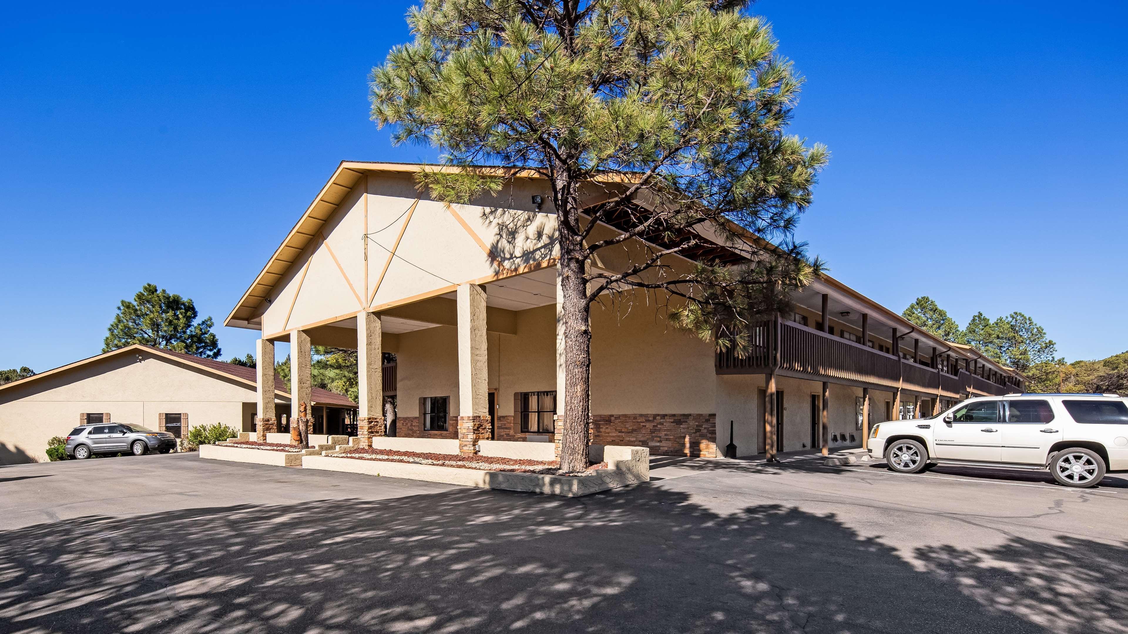 Best Western Pine Springs Inn Ruidoso Downs Екстериор снимка