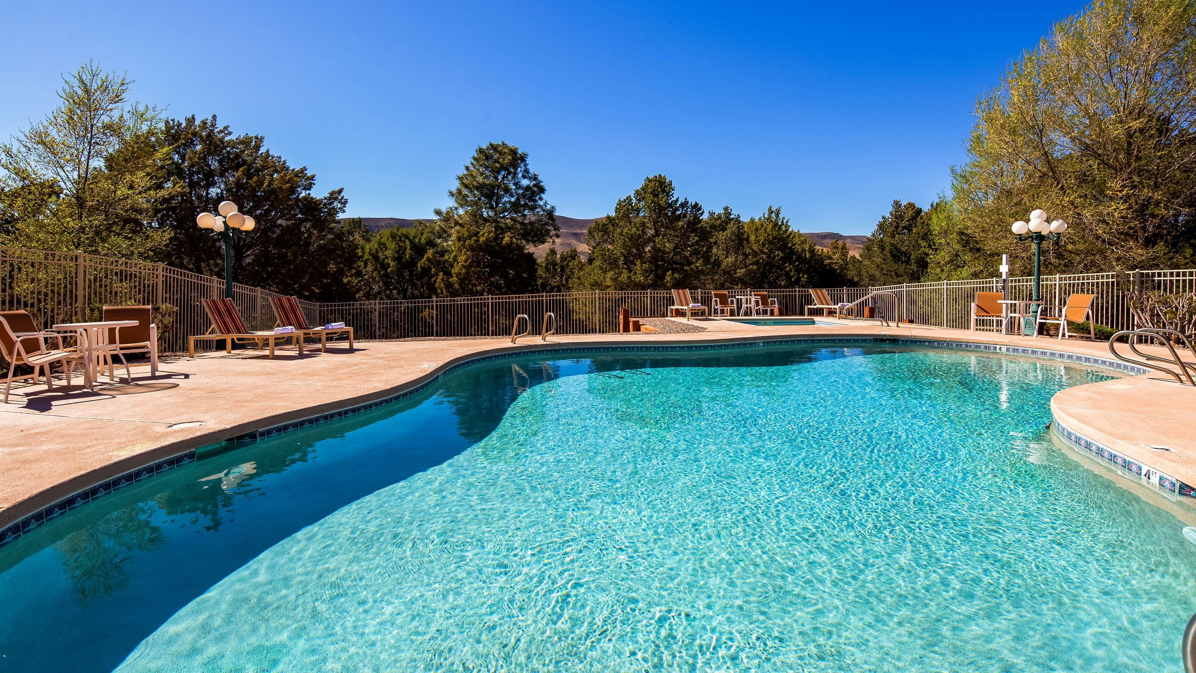Best Western Pine Springs Inn Ruidoso Downs Екстериор снимка