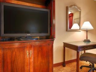 Best Western Pine Springs Inn Ruidoso Downs Стая снимка